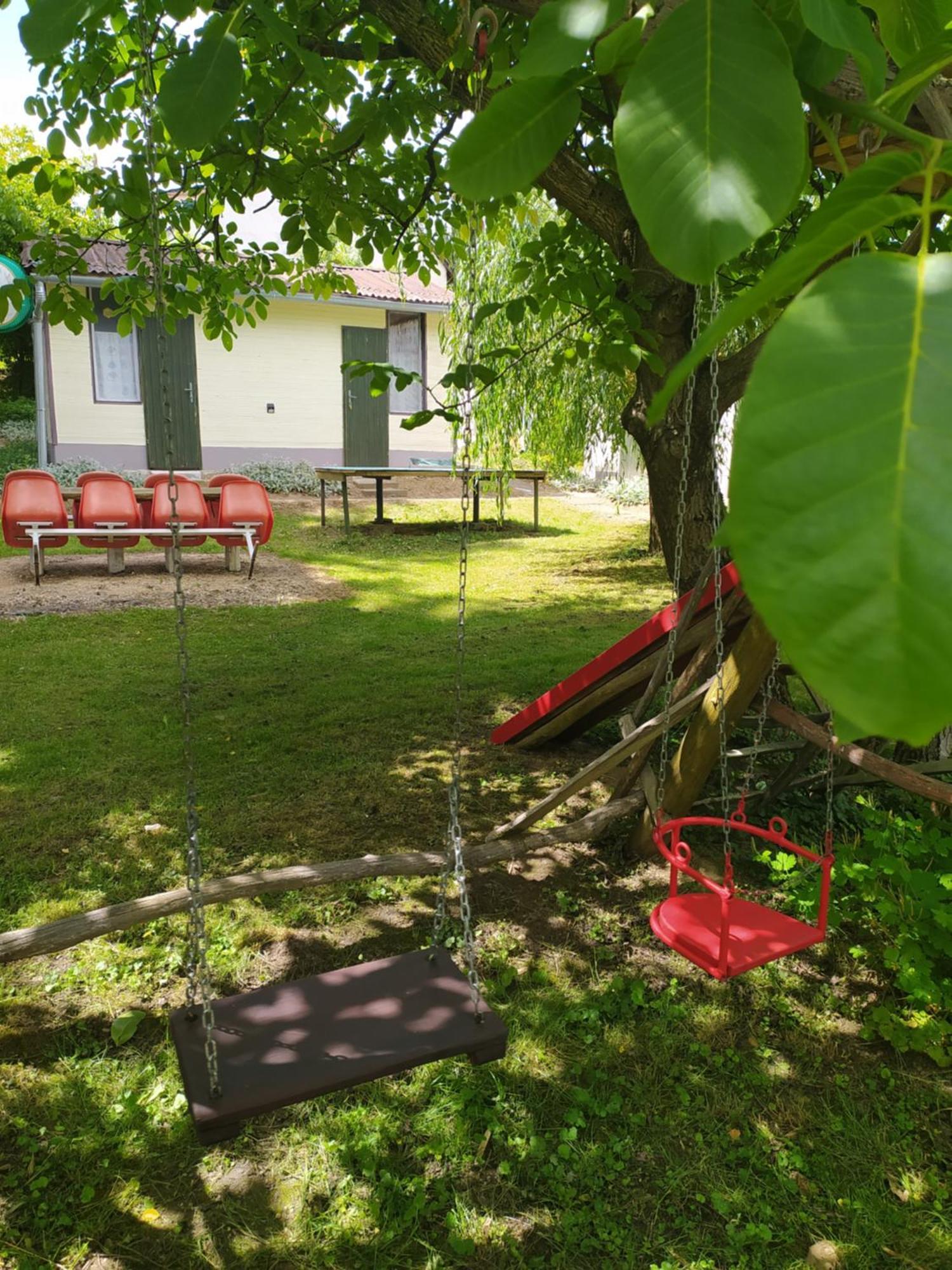 Rempin - Rantin Egyebszallas Hotel Bazakerettye Exterior photo